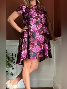 LULAROE Carly midi high-low floral geometric short sleeve swing dress NEW size M